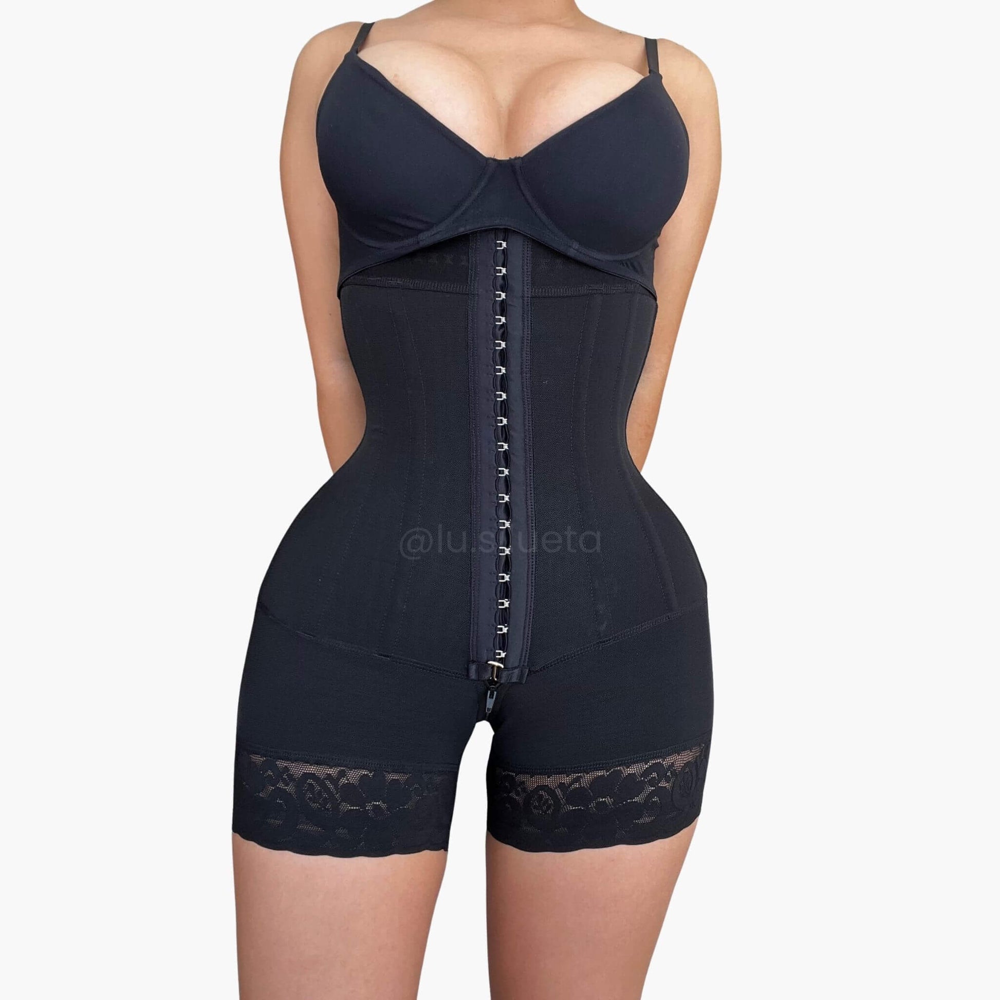 Faja moldeadora strapless soporte firme con varillas