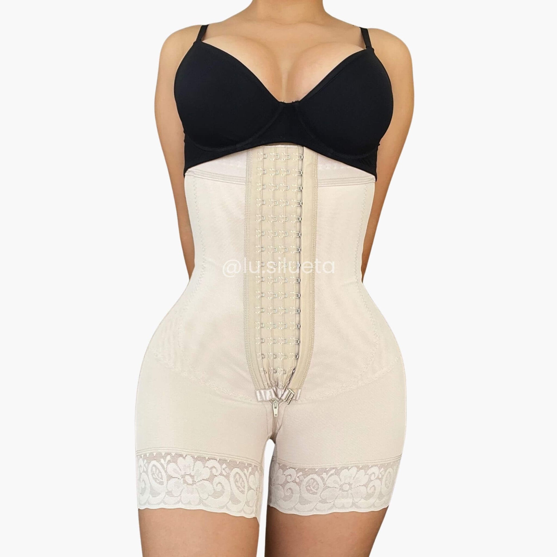 Faja moldeadora strapless postparto alta compresión