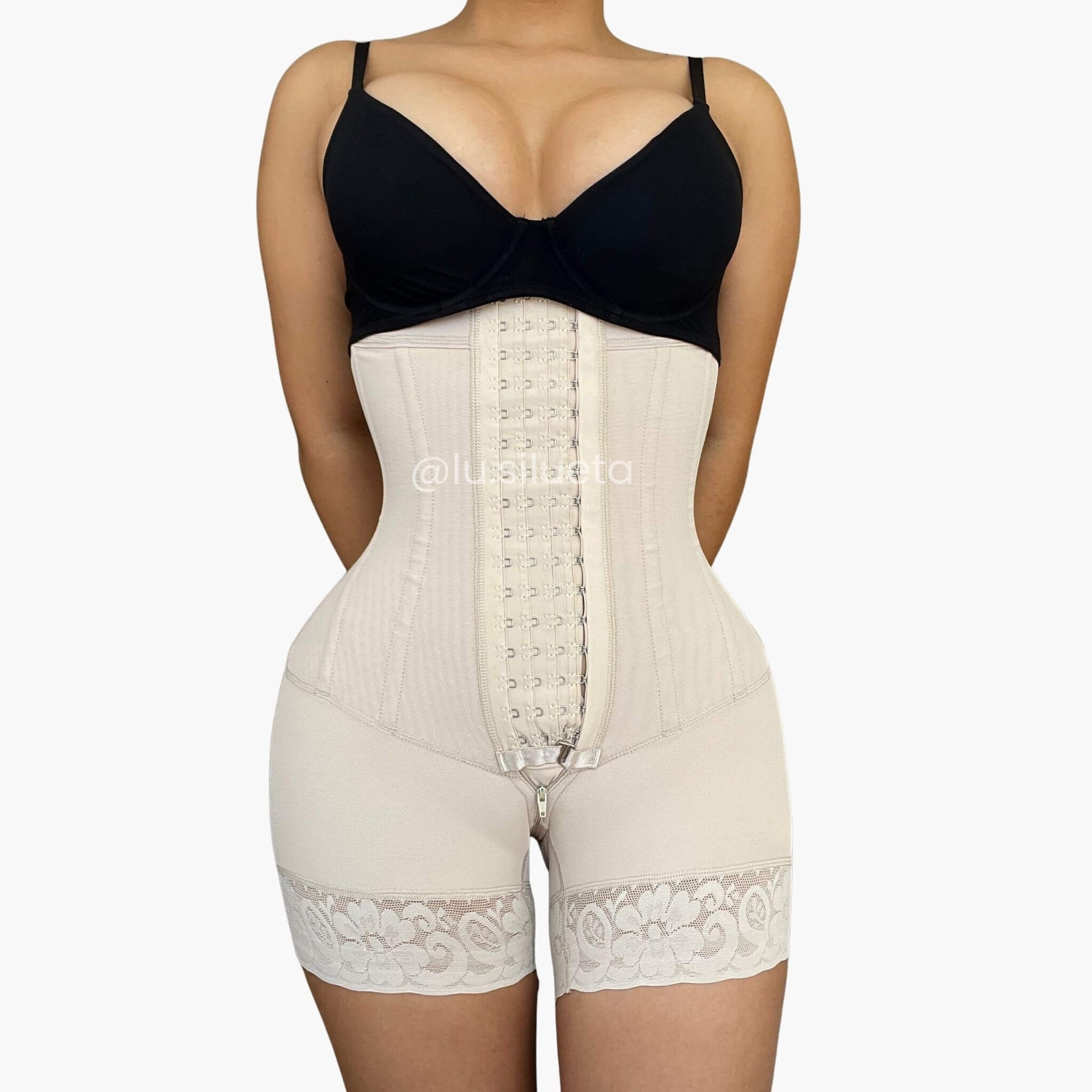 Faja moldeadora strapless soporte firme con varillas